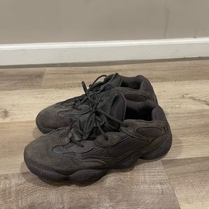 Yeezy Utility Black